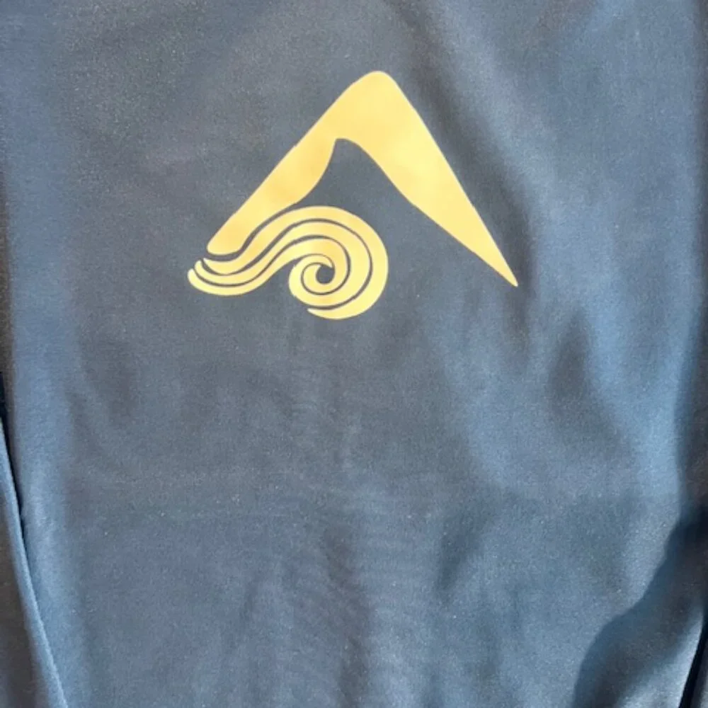NWT Kanu Surf Girl's UPF‎ 50+ Long Sleeved Active Swim Shirt Size 10 rash guard